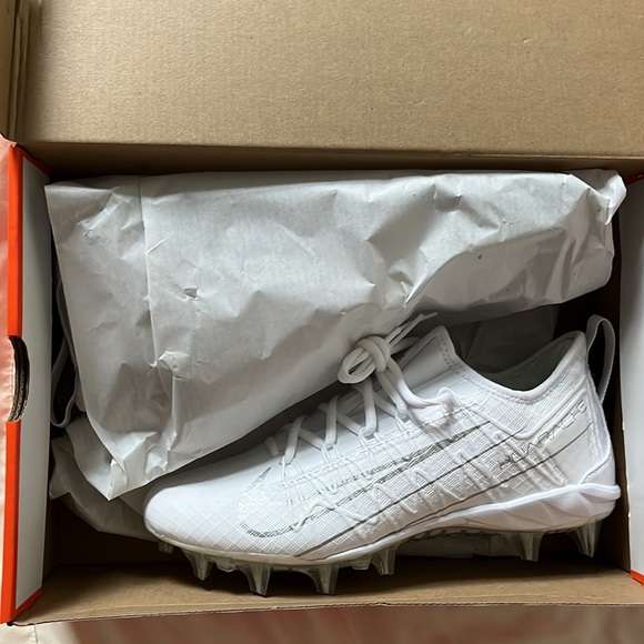 Nike Alpha Huarache 7 Pro Lacrosse Cleats.